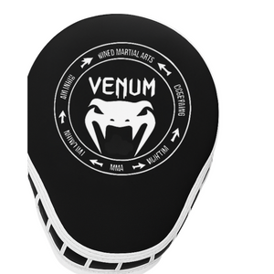 Guanteleta nacional venum